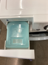 Load image into Gallery viewer, LG Gas Dryer - 5475