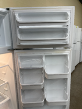 Load image into Gallery viewer, Kenmore Refrigerator - 5872