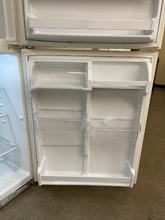 Load image into Gallery viewer, Whirlpool Refrigerator - 5586