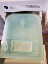 Load image into Gallery viewer, LG Front Load Washer And Gas Dryer Set -5300 - 5301
