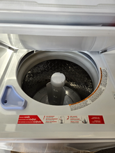 Load image into Gallery viewer, Frigidaire Tower Washer and Gas Dryer Set - 7680