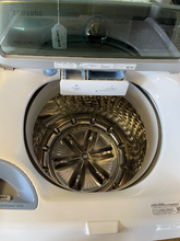 Load image into Gallery viewer, Samsung Washer and Gas Dryer Set - 4310- 4378