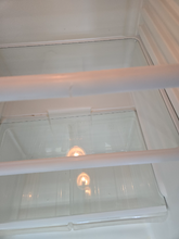 Load image into Gallery viewer, (T09042) Frigidaire Refrigerator - 9042