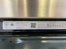 Load image into Gallery viewer, Frigidaire Stainless Gas Stove - 4015