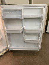 Load image into Gallery viewer, Whirlpool Refrigerator - 5431