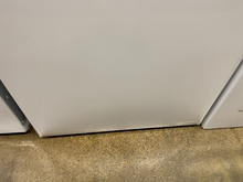 Load image into Gallery viewer, Whirlpool - 3.8-cu ft Washer - 6044