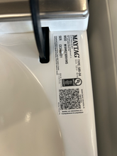 Load image into Gallery viewer, Maytag Washer & Gas Dryer Set - 7612 - 7613