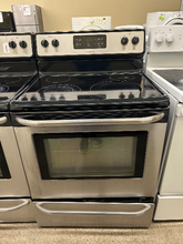 Load image into Gallery viewer, Frigidaire Electric Stove - 7578