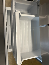 Load image into Gallery viewer, Frigidaire 17.6 cu ft Counter Depth French Door Refrigerator - 7204