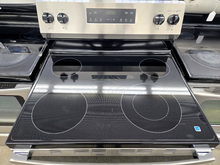 Load image into Gallery viewer, (T08393) GE Electic Stove - 8393