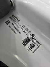 Load image into Gallery viewer, Maytag Bravo Washer and Gas Dryer Set - 8159 - 8128