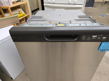 Load image into Gallery viewer, GE Stainless Dishwasher - T07304