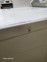 Load image into Gallery viewer, Whirlpool Coin operated Gas Dryer - 7394