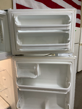 Load image into Gallery viewer, Kenmore Refrigerator - 5324