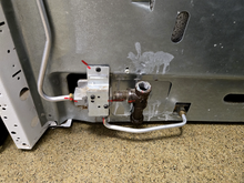 Load image into Gallery viewer, Kenmore Gas Stove - 6998
