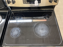 Load image into Gallery viewer, GE Electric Stove - 5516