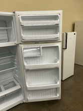 Load image into Gallery viewer, Hotpoint Refrigerator - 7288