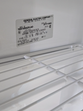 Load image into Gallery viewer, GE Refrigerator - 8116