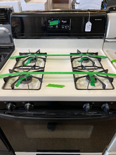 Load image into Gallery viewer, Whirlpool Gas Stove - 6015