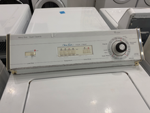 Load image into Gallery viewer, (T09000) Whirlpool Washer - 9000