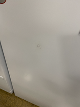 Load image into Gallery viewer, Maytag 5.3 cu ft Washer and 7.4 cu ft Gas Dryer - 6043 - 6051