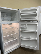 Load image into Gallery viewer, Frigidaire Refrigerator - 5862