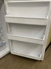 Load image into Gallery viewer, Frigidaire 18 Cu. Ft. White Garage Ready Top Freezer Refrigerator - 7195