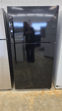 Load image into Gallery viewer, (T08412) GE 21.9 cu ft Garage Ready Refrigerator - 8412