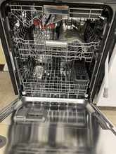 Load image into Gallery viewer, KitchenAid - 44 dBA Dishwasher - 6072