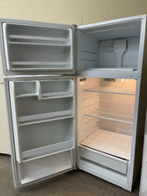 Load image into Gallery viewer, Roper Refrigerator - 5674