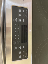 Load image into Gallery viewer, GE Stainless Slide In Electric Stove - 5600