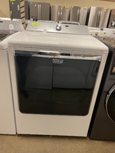 Load image into Gallery viewer, Maytag Washer and Electric Dryer Set - 5519 - 5520