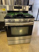 Load image into Gallery viewer, Samsung Gas Stove - 5557
