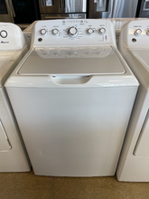 Load image into Gallery viewer, GE Washer and Gas Dryer Set - 5866 - 5870