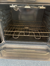Load image into Gallery viewer, GE Electric Stove - 6006