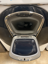 Load image into Gallery viewer, Samsung Front Load Washer - 5573