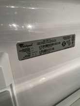 Load image into Gallery viewer, Whirlpool Refrigerator - T05619