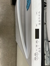 Load image into Gallery viewer, Whirlpool - 47 dBA White Dishwasher - 6073