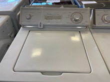 Load image into Gallery viewer, Whirlpool Washer and Gas Dryer Set - 5264 - 4061