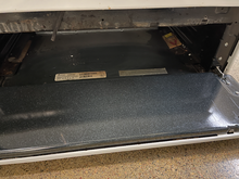 Load image into Gallery viewer, Amana Gas Stove - 5721