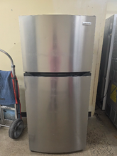 Load image into Gallery viewer, Frigidaire Refrigerator -7864