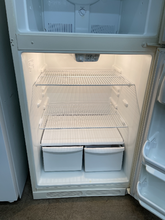 Load image into Gallery viewer, Frigidaire Refrigerator - 5500