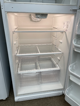 Load image into Gallery viewer, Frigidaire Refrigerator - 5862