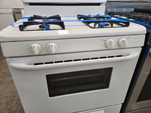 Load image into Gallery viewer, (T08752) Frigidaire Gas Stove - 8752