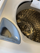 Load image into Gallery viewer, Samsung Washer and Gas Dryer Set - 4310- 4378