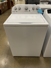 Load image into Gallery viewer, Whirlpool - 3.8-cu ft Washer - 6087
