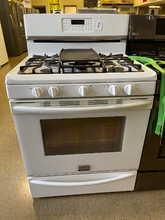Load image into Gallery viewer, Frigidaire Gas Stove - 5655