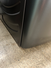 Load image into Gallery viewer, GE 7.8 Cu Ft Black Gas Dryer - T07290