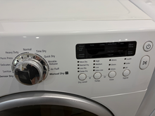 Load image into Gallery viewer, (T08705) Samsung Gas Dryer - 8705