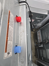 Load image into Gallery viewer, (T08332) Whirlpool Washer and Gas Dryer - 8299-8318
